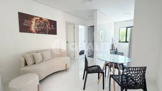 Apartamento com 2 Quartos para alugar, 38m² no Lagoa Redonda, Fortaleza