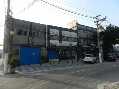 Galpão/Depósito/Armazém à venda, 2000m² no São Lourenço, Niterói