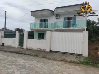 Casa com 4 Quartos à venda, 188m² no Meia Praia, Navegantes