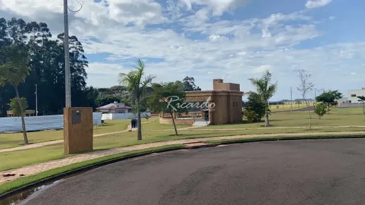 Lote/Terreno à venda, 387m² no Gran Residence Giardino, Arapongas