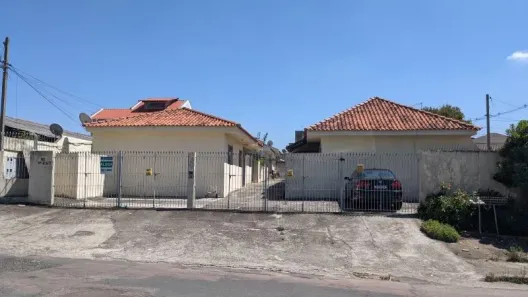 Casa com 2 Quartos à venda, 41m² no Pinheirinho, Curitiba