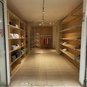 Ponto Comercial para alugar, 40m² no Bingen, Petrópolis