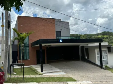 Casa de Condomínio com 3 Quartos à venda, 284m² no Chácaras Maringá, Atibaia