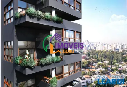 Apartamento com 3 Quartos à venda, 170m² no Jardim das Bandeiras, São Paulo