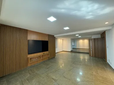 Apartamento com 4 Quartos à venda, 241m² no Setor Bueno, Goiânia