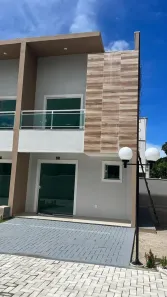 Sobrado com 2 Quartos à venda no Parque Hawaí, Eusébio