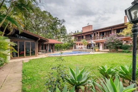 Casa de Condomínio com 3 Quartos à venda, 482m² no Cavalhada, Porto Alegre