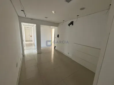 Sala Comercial para alugar, 130m² no Jardim Carvalho, Porto Alegre