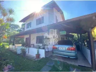 Casa de Condomínio com 3 Quartos à venda, 250m² no Marquês de Maricá, Maricá