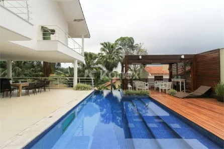 Sobrado com 4 Quartos à venda, 716m² no Vila Albertina, São Paulo