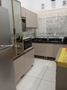 Casa com 2 Quartos à venda, 70m² no Brasília, Londrina
