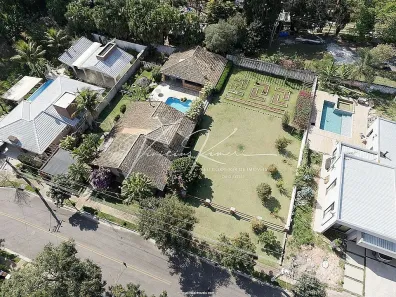 Casa com 3 Quartos para alugar, 288m² no Condomínio Residencial Shamballa I, Atibaia