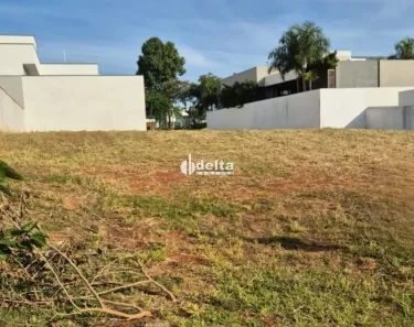 Lote/Terreno à venda, 370m² no Shopping Park, Uberlândia