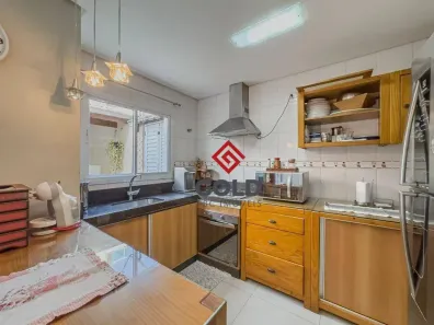 Sobrado com 3 Quartos à venda, 180m² no Parque São Vicente, Mauá