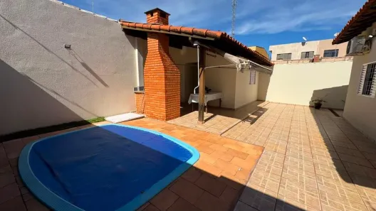 Casa com 3 Quartos à venda, 187m² no Segismundo Pereira, Uberlândia