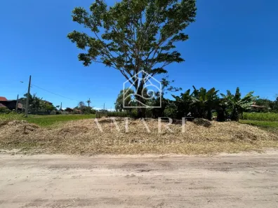 Lote/Terreno à venda, 300m² no Praia do Ervino, São Francisco do Sul