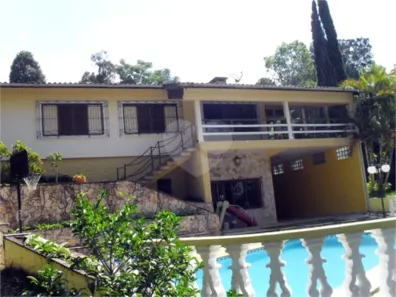 Sobrado com 5 Quartos à venda, 350m² no Roseira, Mairiporã