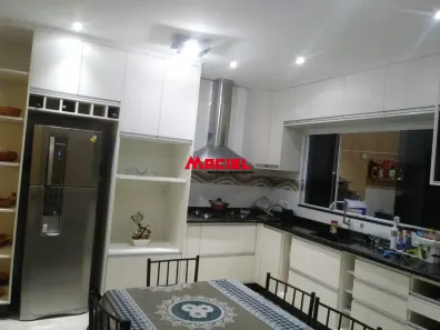 Casa com 3 Quartos à venda, 170m² no Residencial Armando Moreira Righi, São José dos Campos