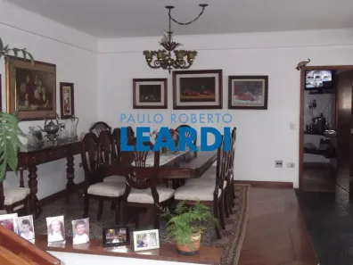 Sobrado com 4 Quartos à venda, 660m² no Caxingui, São Paulo