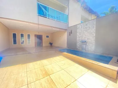 Sobrado com 3 Quartos à venda, 170m² no Vila Divino Pai Eterno, Goiânia