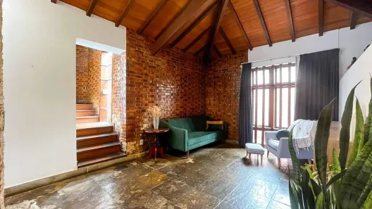 Casa com 5 Quartos à venda, 650m² no São Luiz, Belo Horizonte
