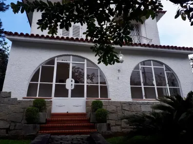 Imóvel Comercial com 7 Quartos para alugar, 300m² no Centro, Petrópolis