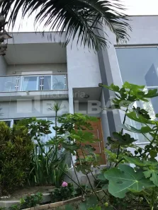 Sobrado com 3 Quartos à venda, 280m² no Residencial Real Park, Arujá