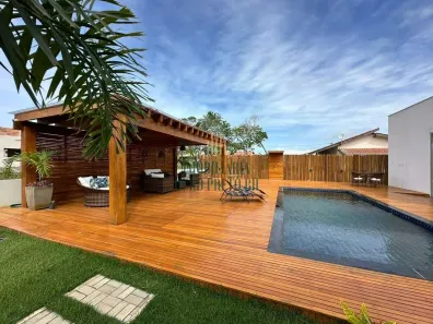 Casa com 3 Quartos à venda, 600m² no Prado, Prado