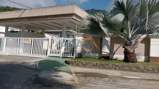 Casa de Condomínio com 3 Quartos para alugar, 180m² no Recreio dos Bandeirantes, Rio de Janeiro