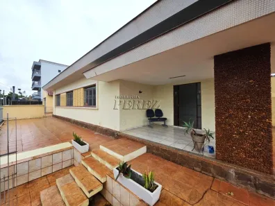 Casa com 3 Quartos à venda, 194m² no Centro, Londrina