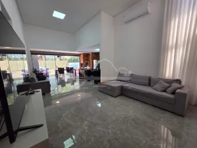 Casa de Condomínio com 4 Quartos à venda, 190m² no Gran Royalle, Lagoa Santa