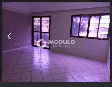 Apartamento com 3 Quartos à venda, 90m² no Santa Mônica, Uberlândia
