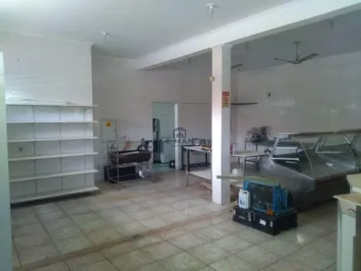 Imóvel Comercial com 2 Quartos à venda, 540m² no Vila Independência, Piracicaba