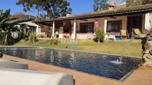 Fazenda/Sítio com 3 Quartos à venda, 704m² no Residencial Village Serrano, São Bento do Sapucaí