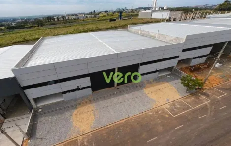 Galpão/Depósito/Armazém para alugar, 650m² no Vila Bertini, Americana