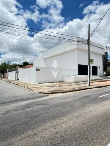 Ponto Comercial para alugar, 700m² no Rebouças, Curitiba
