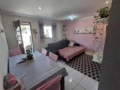 Casa com 2 Quartos à venda, 114m² no Novo Horizonte, Serra