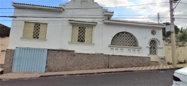 Casa com 5 Quartos à venda, 180m² no Fabrício, Uberaba