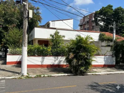 Casa com 4 Quartos à venda, 255m² no Icaraí, Niterói