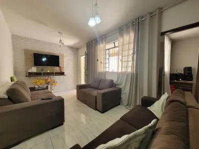 Casa com 3 Quartos à venda, 350m² no Inconfidência, Belo Horizonte