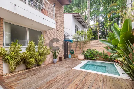 Casa de Condomínio com 4 Quartos à venda, 200m² no Chácara Monte Alegre, São Paulo