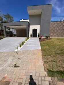Casa de Condomínio com 4 Quartos à venda, 300m² no Recento No Céu, Santa Isabel