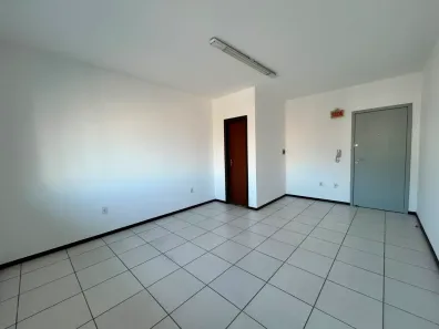 Ponto Comercial para alugar, 40m² no São João, Itajaí