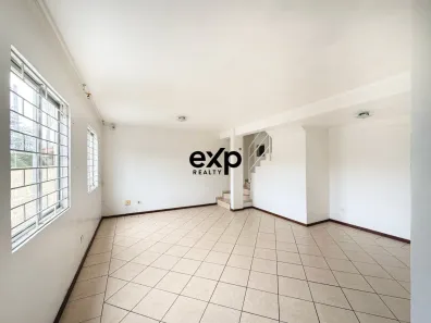 Sobrado com 3 Quartos à venda, 80m² no Jardim das Américas, Curitiba