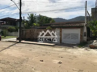 Casa com 4 Quartos à venda, 210m² no Mar Verde, Caraguatatuba