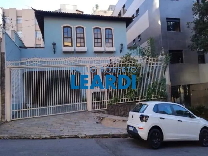 Casa com 5 quartos — Cidade Nova, Belo Horizonte