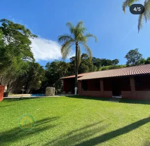 Fazenda/Sítio com 3 Quartos à venda, 76m² no Botujuru, Mogi das Cruzes