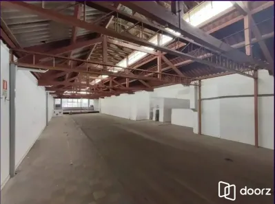 Galpão/Depósito/Armazém com 3 Quartos à venda, 500m² no São Geraldo, Porto Alegre