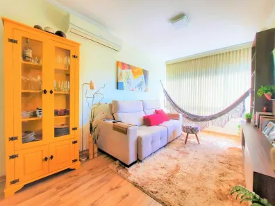 Apartamento com 2 Quartos à venda, 57m² no Cavalhada, Porto Alegre