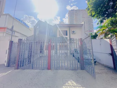 Sobrado com 5 Quartos à venda, 470m² no Setor Marista, Goiânia